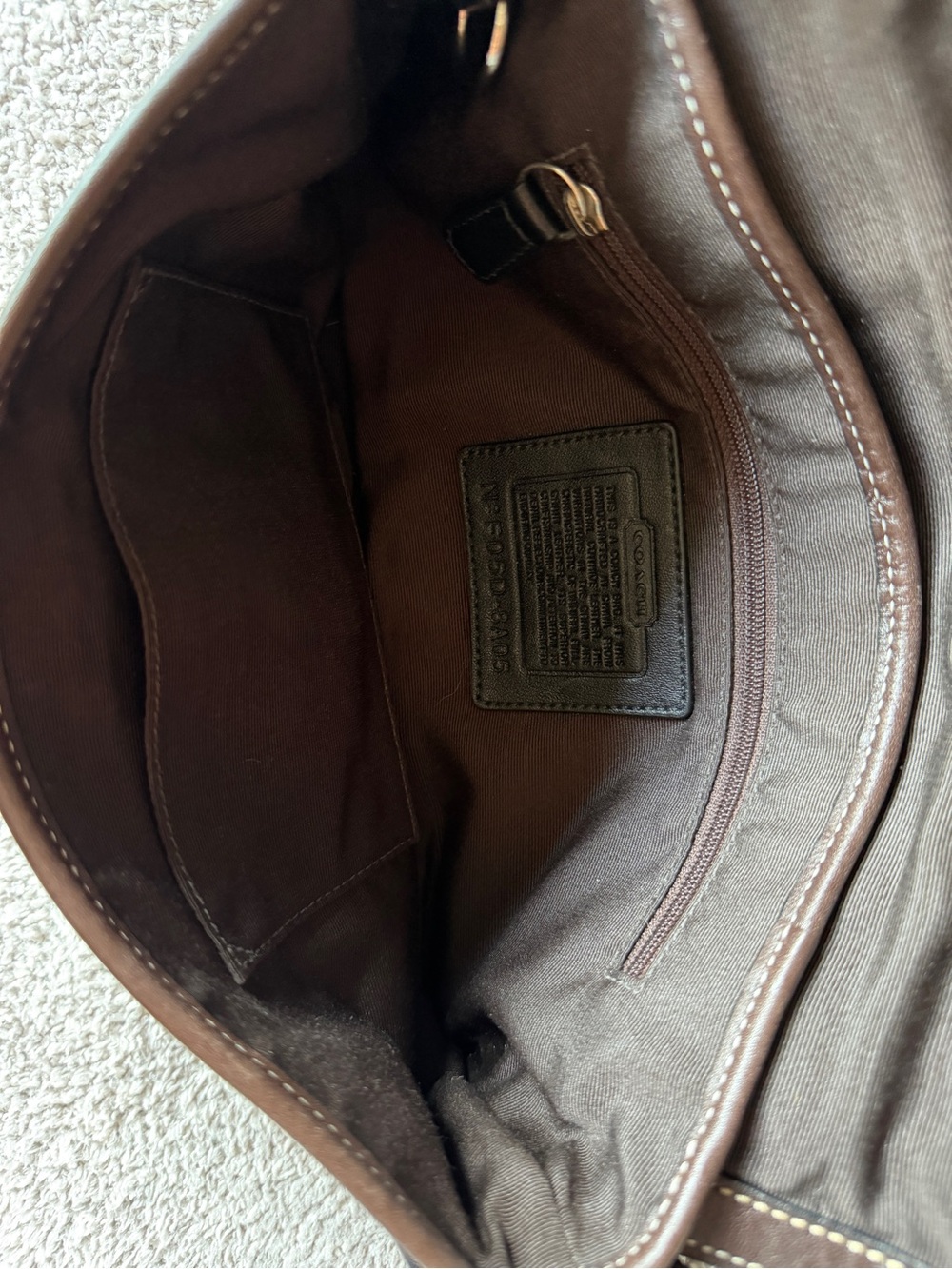 Vintage Coach Soho Buckle Flap Leather Shoulder Bag Chocolate Brown Y2K - Picture 9 of 12